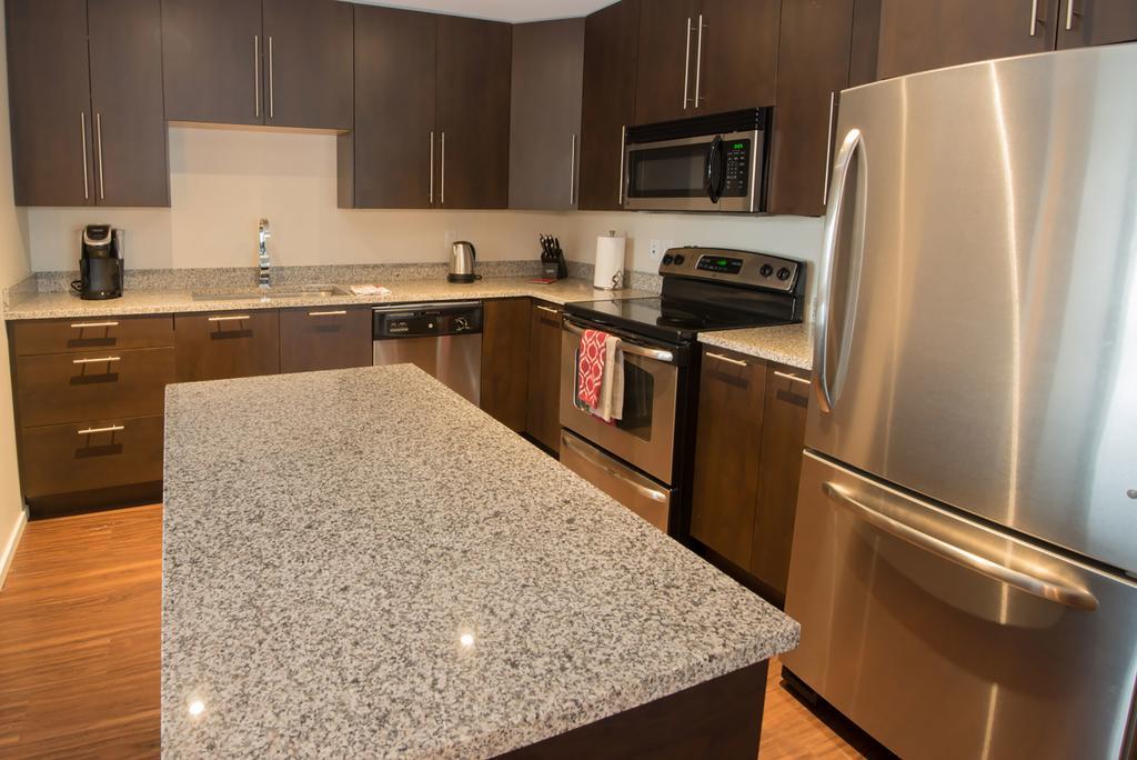 Nova Suites Inc. Halifax Esterno foto